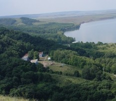 В загородном лагере – первая смена