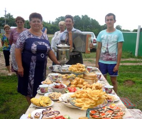 Отпраздновали всей улицей