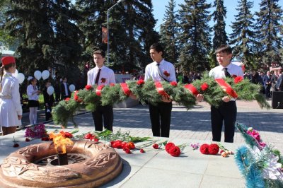 Праздник со слезами на глазах